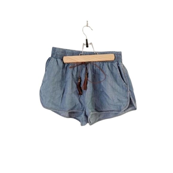 Sadie & Sage Chambray Pull on Shorts - Picture 1 of 5
